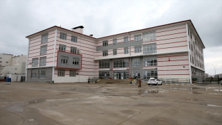 Terör şehidi eğitimcinin adının okulda yaşatılması ailesini gururlandırdı