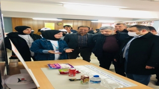 Kurtalan ilçesinde TÜBİTAK 4006 Bilim Fuarı açıldı
