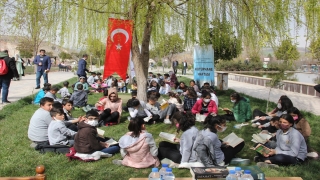 Kurtalan’da kitap okuma etkinliği düzenlendi