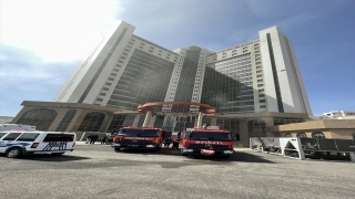 Şanlıurfa’da otel inşaatında çıkan yangında bekçi öldü 