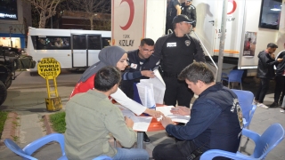 Batman’da polis kan bağış kampanyasına destek verdi