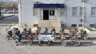 Mardin’de çalıntı olduğu tespit edilen 23 motosiklete el konuldu