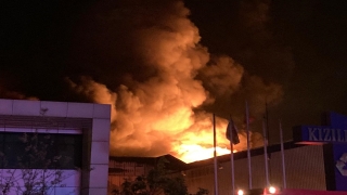 GÜNCELLEME Gaziantep’te fabrikada çıkan yangına müdahale ediliyor