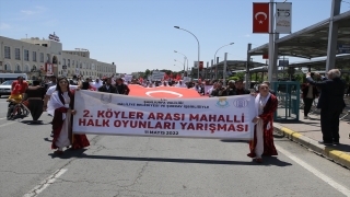 Şanlıurfa’da ”Köyler Arası Mahalli Halk Oyunları Yarışması” düzenlendi