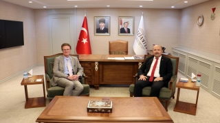 AB Türkiye Delegasyonu Başkanı MeyerLandrut’tan Suriye açıklaması: