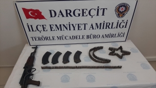 Mardin’de metruk binada uzun namlulu silah ve mühimmat ele geçirildi