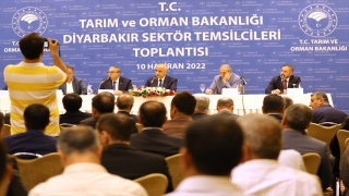 Bakan Kirişci, Diyarbakır’da tarım sektörü temsilcileriyle görüştü