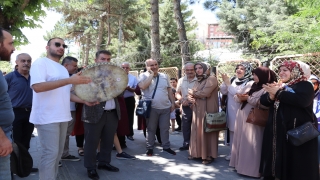 Siirt’te ilk hac kafilesi kutsal topraklara uğurlandı