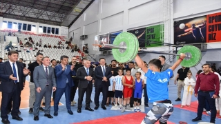 Şırnak’ta yaz spor okulları törenle açıldı