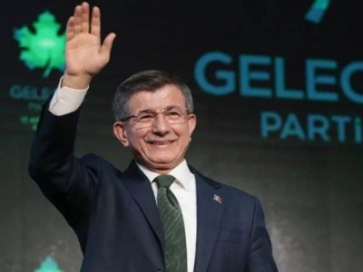 Ahmet Davutoğlu'ndan yerli otomobil mesajı