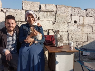 Sokak hayvanları “merhametle” hayata tutunuyor