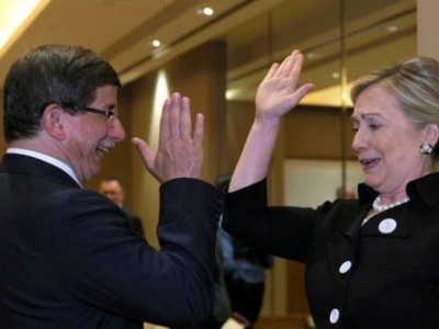 Hillary Clinton, Ahmet Davutoğlu’nu yanılttı!
