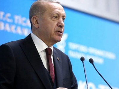 Erdoğan: Umreyi turistik yere çevirdiniz