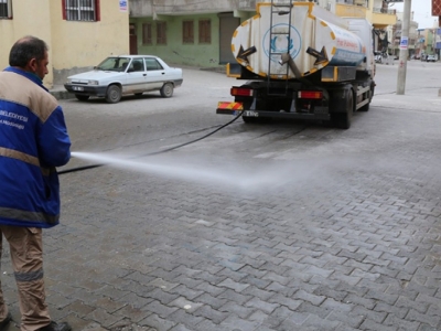 Sokaklar her sabah yıkanıyor