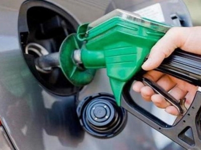 Benzine indirim gelecek mi?