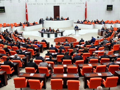 Yeni torba teklif Meclis Genel Kurulu'nda
