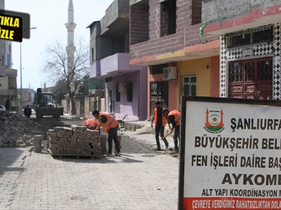 İlçelerde altyapı çalışmaları sürüyor