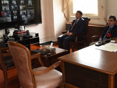 Toplantılar artık telekonferansla yapılıyor