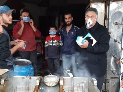 Barış Pınarı Bölgesinde maske ve eldiven dağıtıldı