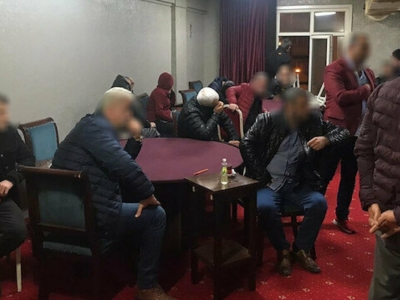 Kahvehane değil, Koruna yuvası!