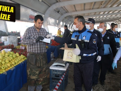 Büyükşehir belediyesi maske dağıtıyor