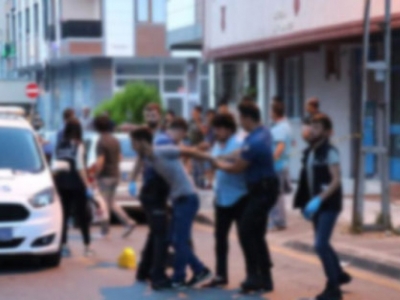 Kavga ettiler, koronavirüs nedeniyle ceza yediler