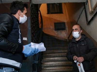 1 milyon 160 bin kişiye ücretsiz kolonya ve maske