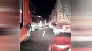 Haliliye’de TIR, Traktöre Çarptı