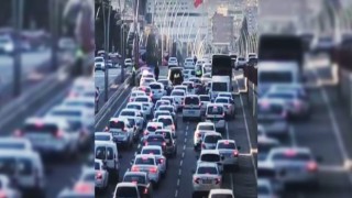 Urfa – Karaköprü Yolunda Kaza: Trafik Tıkandı !