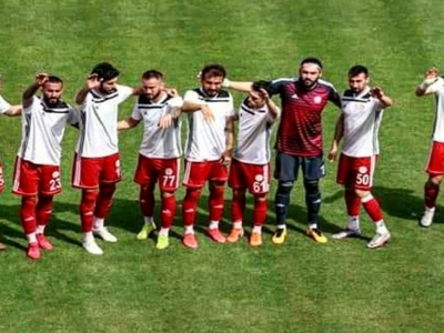 Karaköprüspor, Kozanspor’a direnmedi
