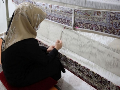 Karaköprü’de kadınlar kurslarda meslek öğreniyor