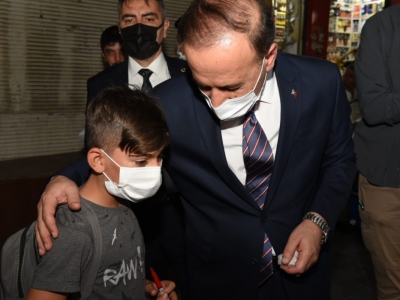 Vali Erin, Tarihi Çarşılarda Halkla Buluştu