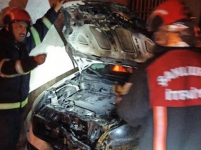 Urfa’da 2 Otomobile Kundaklama