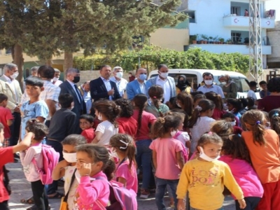 Urfa'da İyilik Derneği İki Okulu Yeniledi