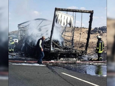 Şanlıurfa’da TIR Yandı