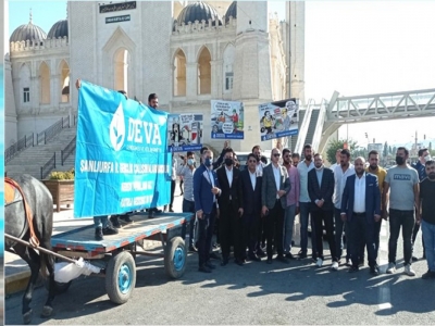 Akaryakıt Zamlarını At Arabasıyla Protesto Ettiler