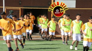 Spor Okulları’nda yüzlerce genç eğitim alıyor