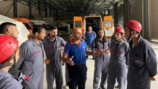 Afetlerde görev alacak uzman kadroları yetiştiriyorlar