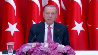 Cumhurbaşkanı Erdoğan: Yeni asgari ücret yüzde 30 ara zamla net 5 bin 500 lira oldu