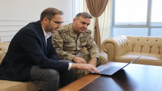 Urfa İl Jandarma Komutanı Avkıran, "Yılın Fotoğrafları" oylamasına katıldı