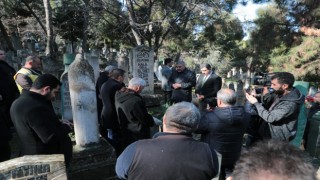 Urfalı sanatçı Kazancı Bedih mezarı başında anıldı