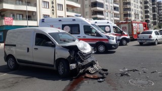 Karaköprü’de meydana gelen kazada 4 kişi yaralandı
