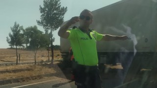 Viranşehir yolunda meydana kaza trafiği felç etti