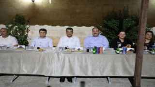 Viranşehir’de Tayini Çıkan Savcı ve Adliye Personelleri İçin Veda Yemeği