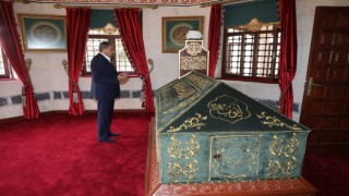 Vali Şıldak Eyyüp Nebi Makamı’nı ziyaret etti