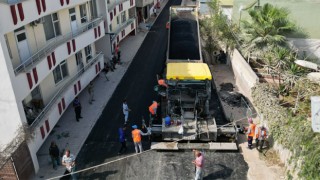 Büyükşehir’den Akçakale ve Viranşehir’de asfalt serimi