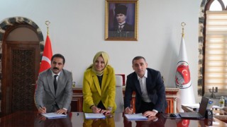 Siverek’te imzalar atıldı