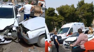 Şanlıurfa’da iki otomobilin çarpışması sonucu 3 kişi yaralandı