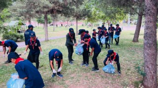 Şanlıurfa’da izcilerden örnek davranış