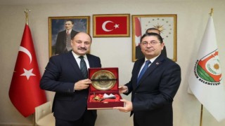 ABB’nden Başkan Gülpınar’a Ziyaret: “Yerel Medyaya Sahip Çıkacağız”